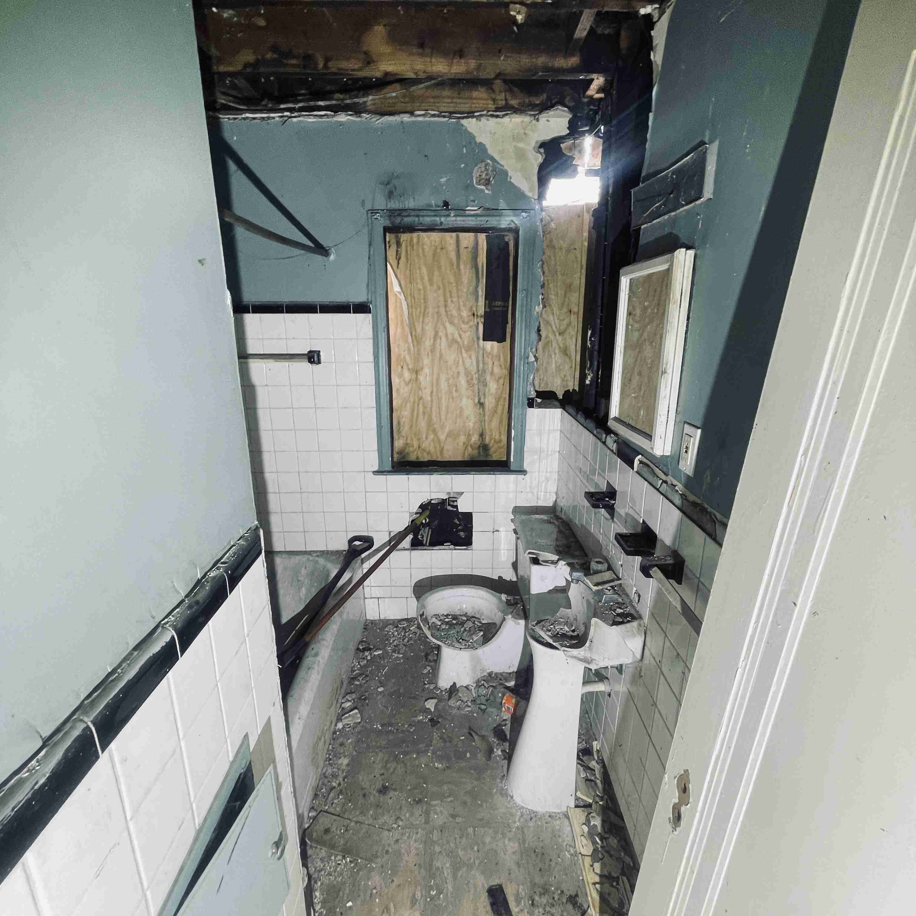 11706 Auburn (29).jpg